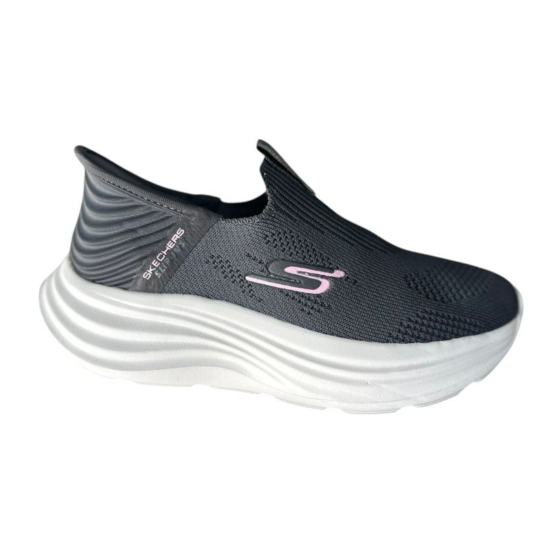 S Slip INS running Dama