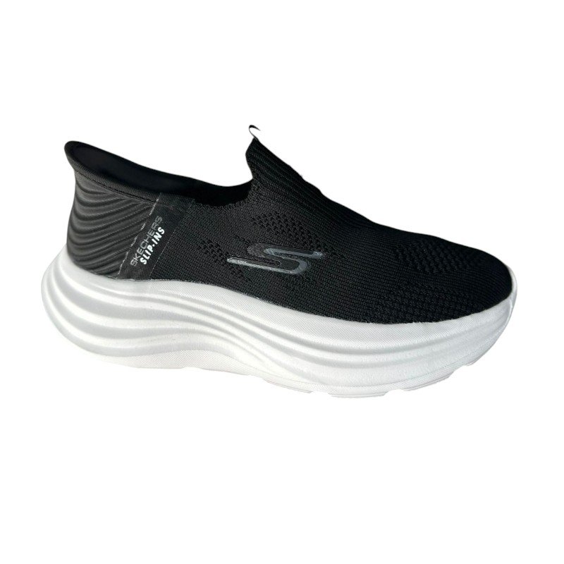 S Slip INS running Dama